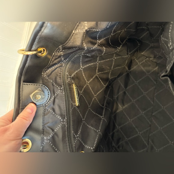 Steve Madden TikTok Women’s BJEWEL handbag black with coin purse and zip-pouch - Picture 11 of 12